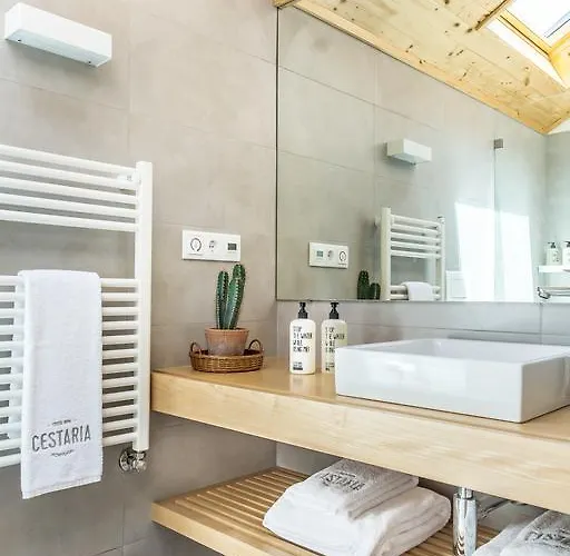 Cestaria Apartmán *